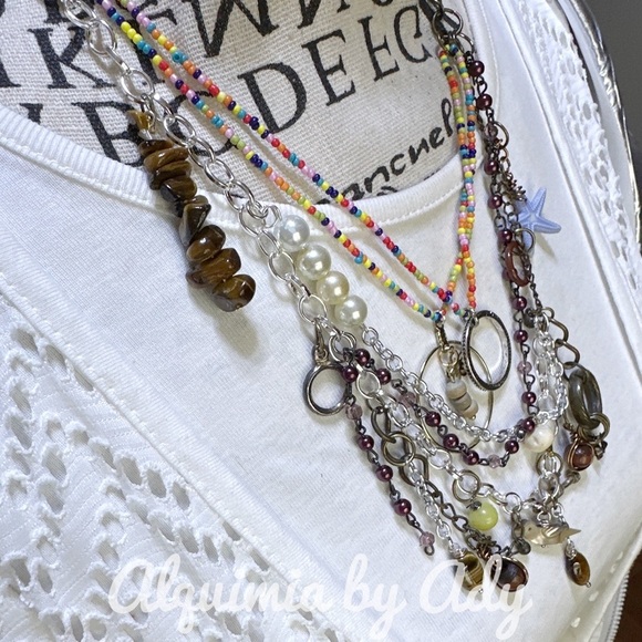 Alquimia Multicolor Charm Necklace - Picture 4 of 8